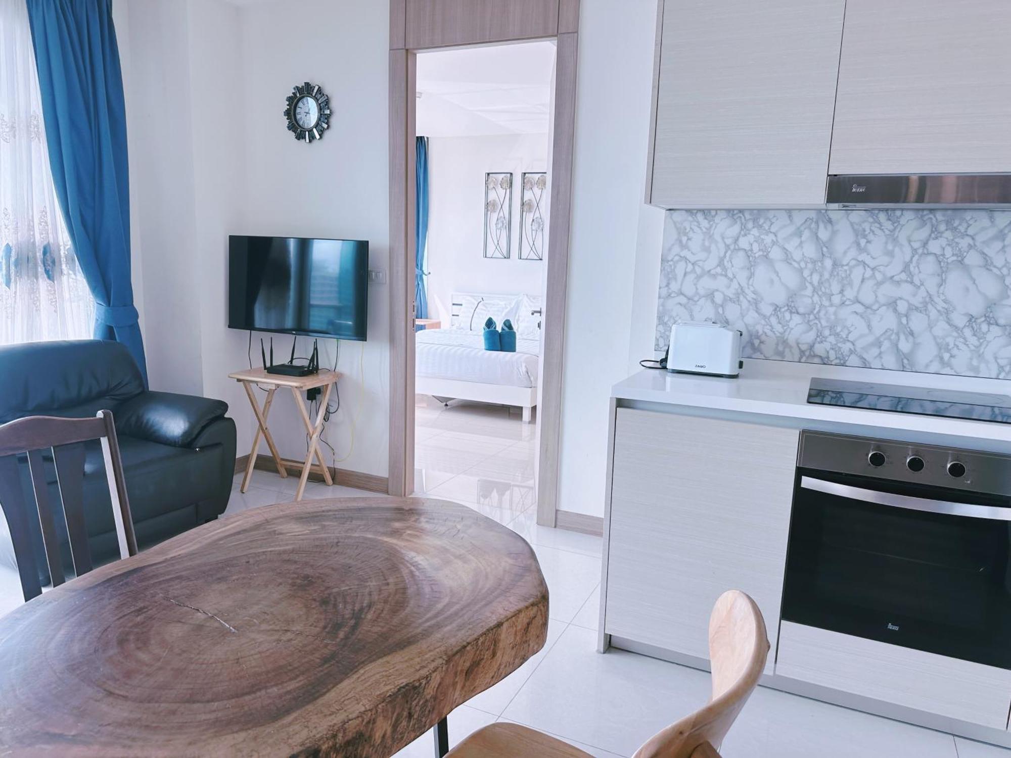 Appartement Riviera Jomtien By Daisy Pattaya 2 Extérieur photo